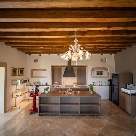 Tenuta Duchi Corbanus Aparthotel 4*