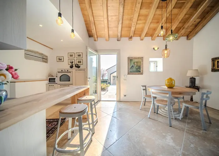 Tenuta Duchi Corbanus Aparthotel Corbanese