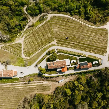 Tenuta Duchi Corbanus Apartmanhotel 3*