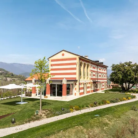 Apartmanhotel Tenuta Duchi Corbanus Corbanese